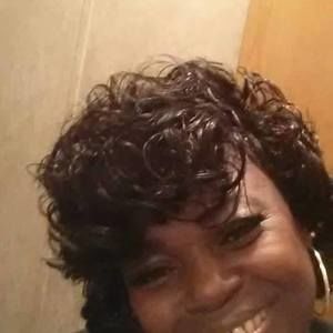 Meet your Posher, Pamela